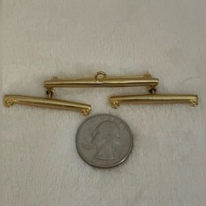 Gold tone Evener yoke or Whippletree brooch pin. Rare.
